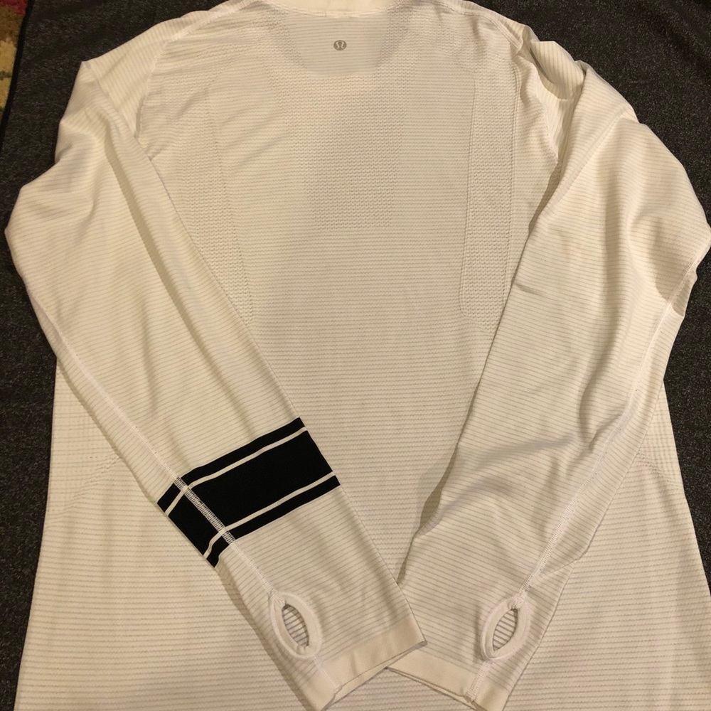 Lululemon swiftly tech long sleeve